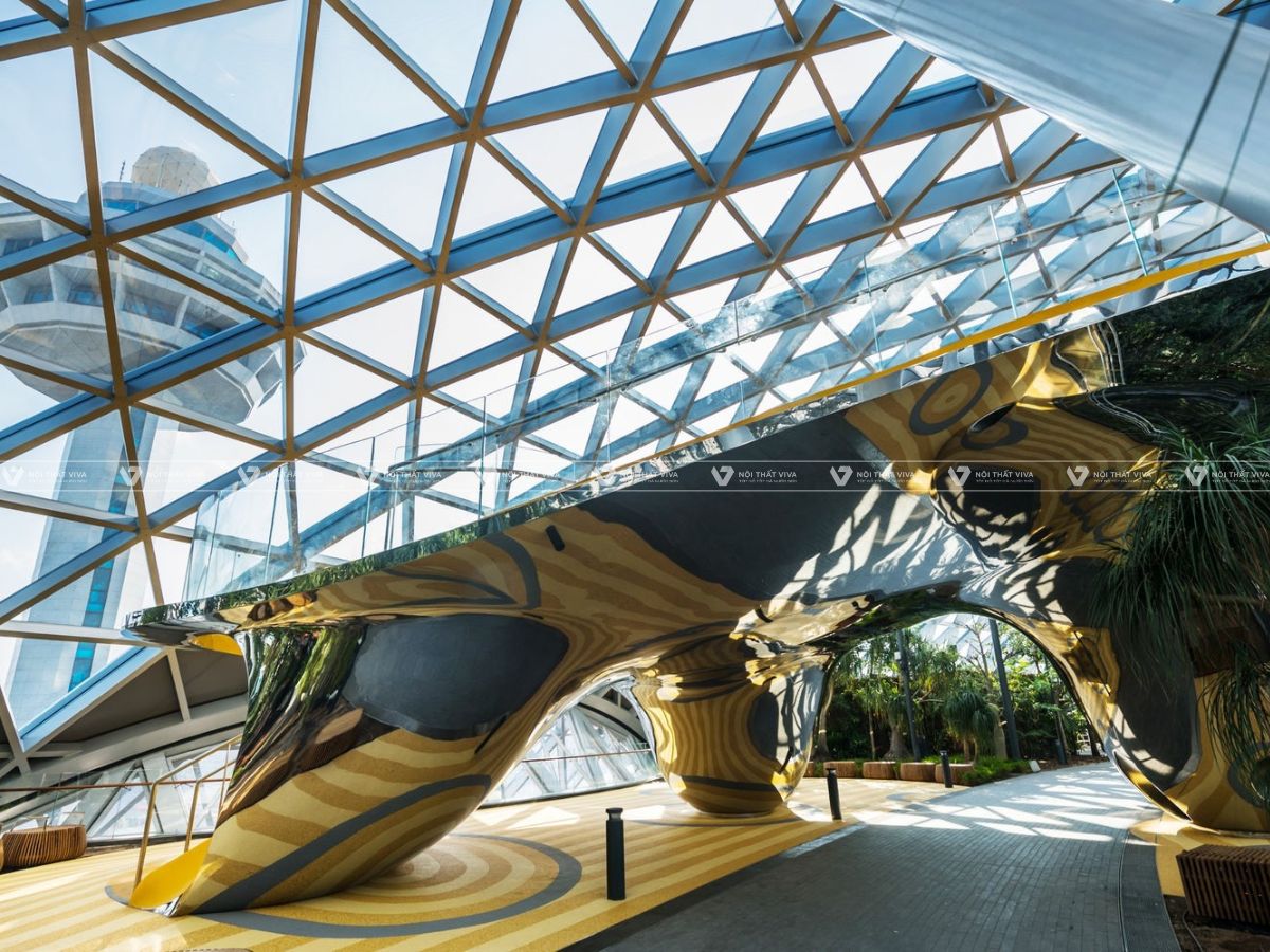 Tìm hiểu mái kính di động: ưu điểm, ứng dụng và báo giá chi tiết