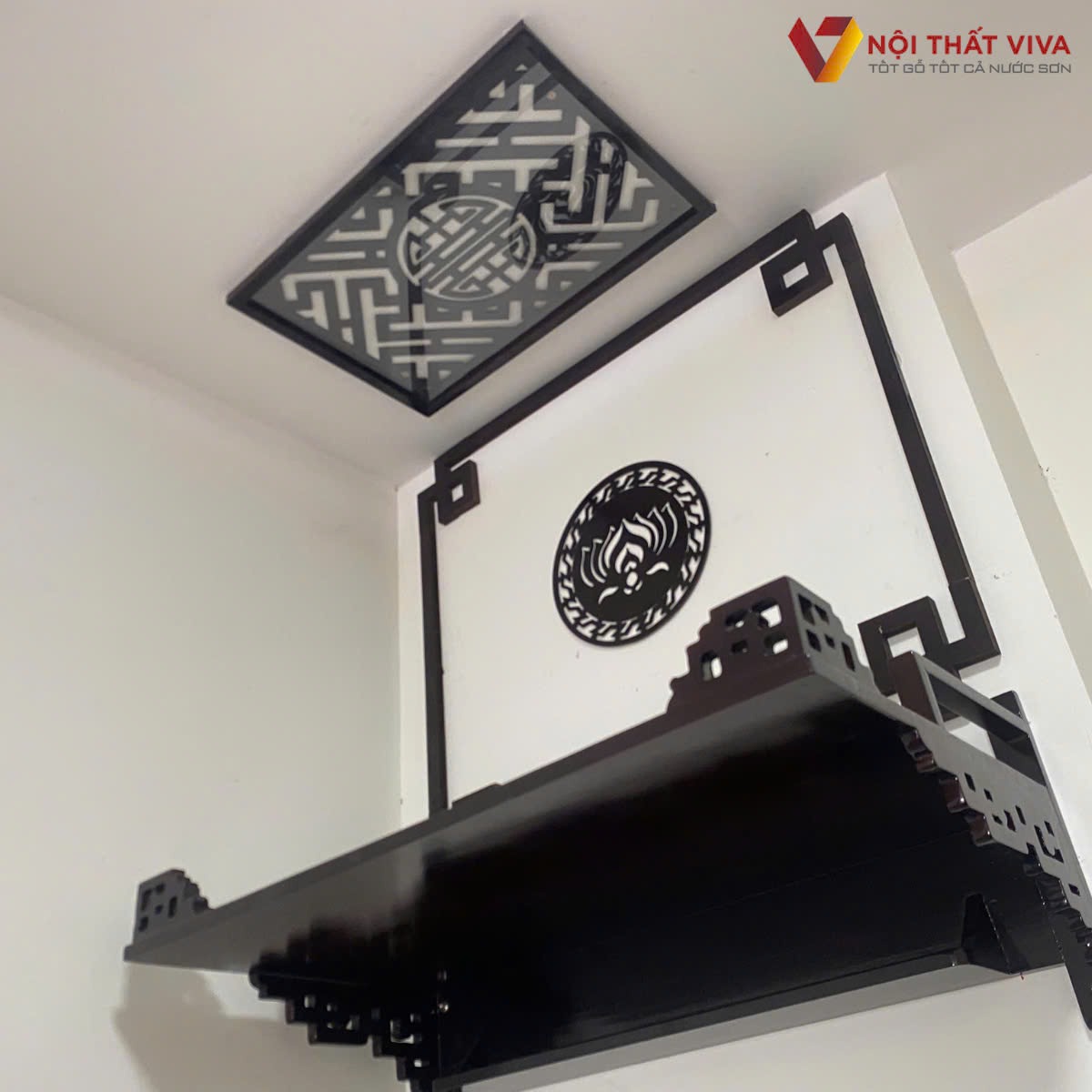 Top 4 mẫu bàn thờ đẹp treo tường nổi bật, bán chạy nhất hiện nay Top 4 mẫu bàn thờ đẹp treo tường nổi bật, bán chạy nhất hiện nay