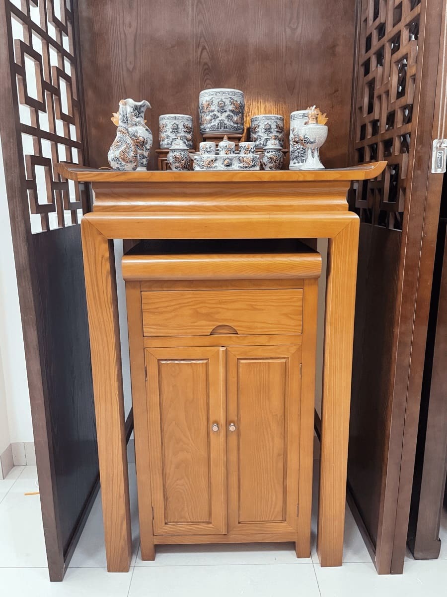 Top 7 bàn thờ hiện đại "chuẩn gu" cho chung cư nhỏ, hợp xu hướng
