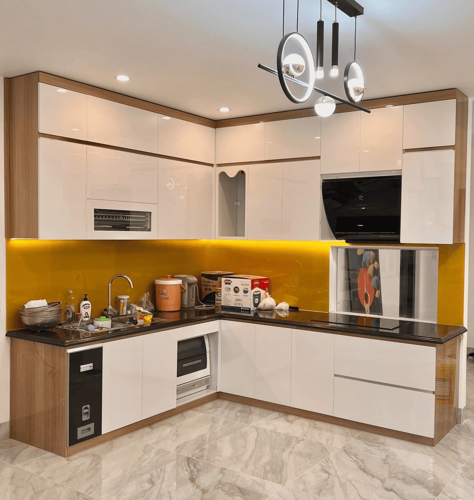 Tủ bếp picomat cánh phủ acrylic giá bao nhiêu? Những ưu nhược điểm khi dùng Tủ bếp picomat cánh phủ acrylic giá bao nhiêu? Những ưu nhược điểm khi dùng