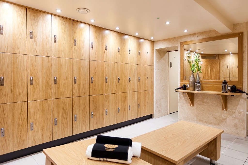 Tủ locker 4 ngăn n&ecirc;n d&ugrave;ng ở đ&acirc;u để gi&uacute;p tối ưu diện t&iacute;ch nhất?