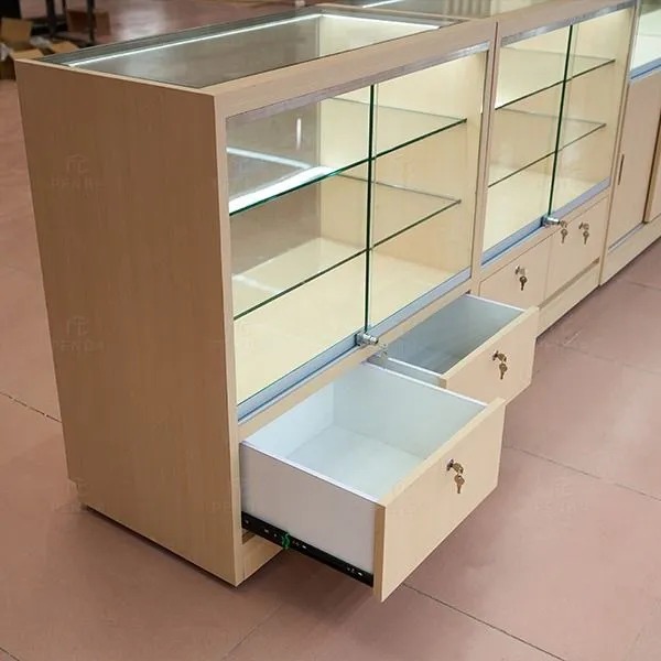 Tư vấn kích thước mẫu tủ kính trưng bày phong thủy cho shop bán hàng 