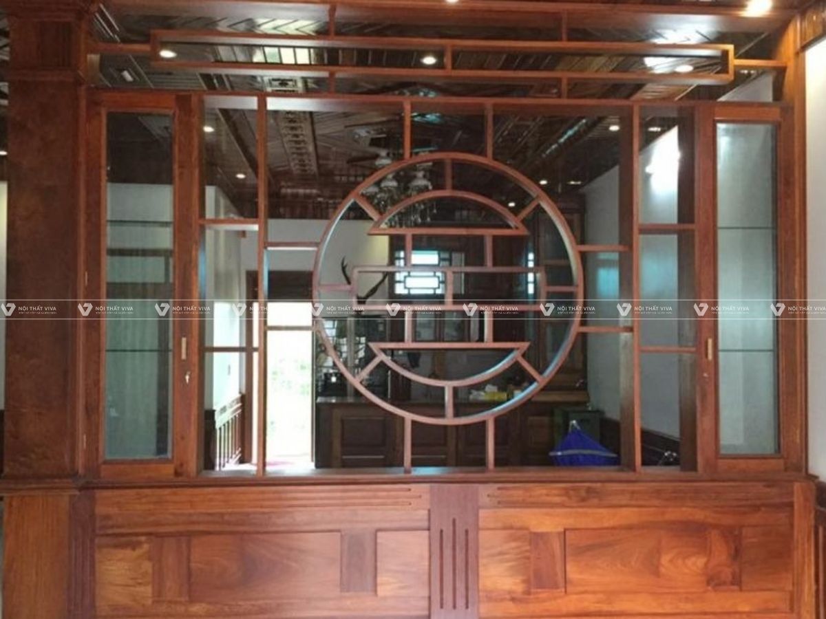 Xu hướng vách ngăn gỗ kính phòng khách, thiết kế đẹp và tiện dụng 