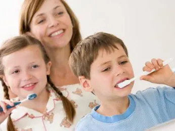 Kỹ năng chăm sóc răng miệng cho trẻ
