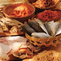 Top Các Đặc Sản Việt Nam Làm Quà Cực Ý Nghĩa Khi Đi Nước Ngoài