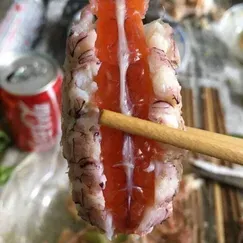 Tôm Tít Gạch Nõn Bóc Vỏ Sẵn