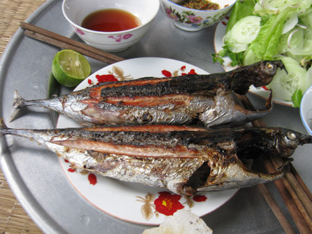 Cá ồ nướng Phú Yên ca-o-nuong-phu-yen.jpg (89 KB)