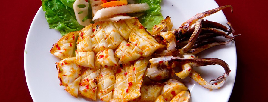 Mực một nắng nướng muối ớt muc-mot-nang-muoi-ot.jpg (279 KB)