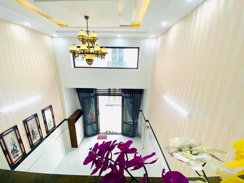 BÁN NHÀ HUỲNH TẤN PHÁT