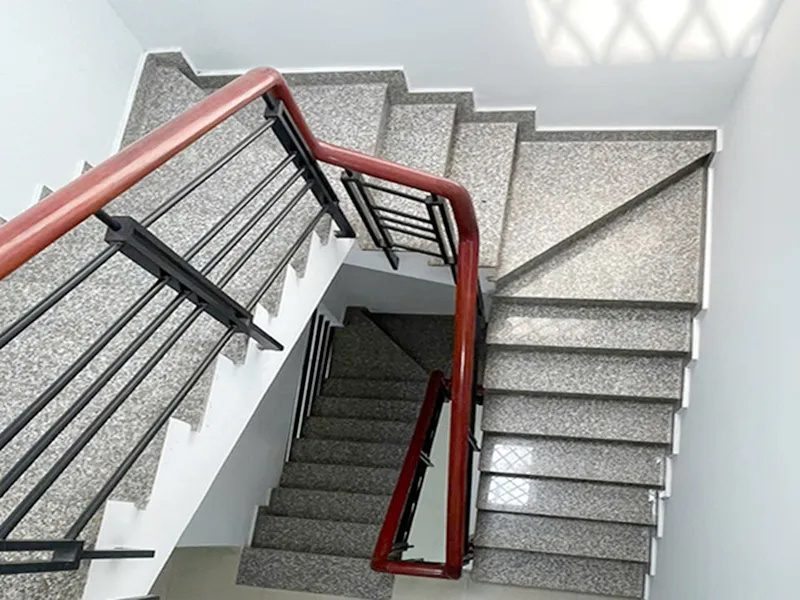 NHÀ MẶT TIỀN PHẠM HỮU LẦU QUẬN 7