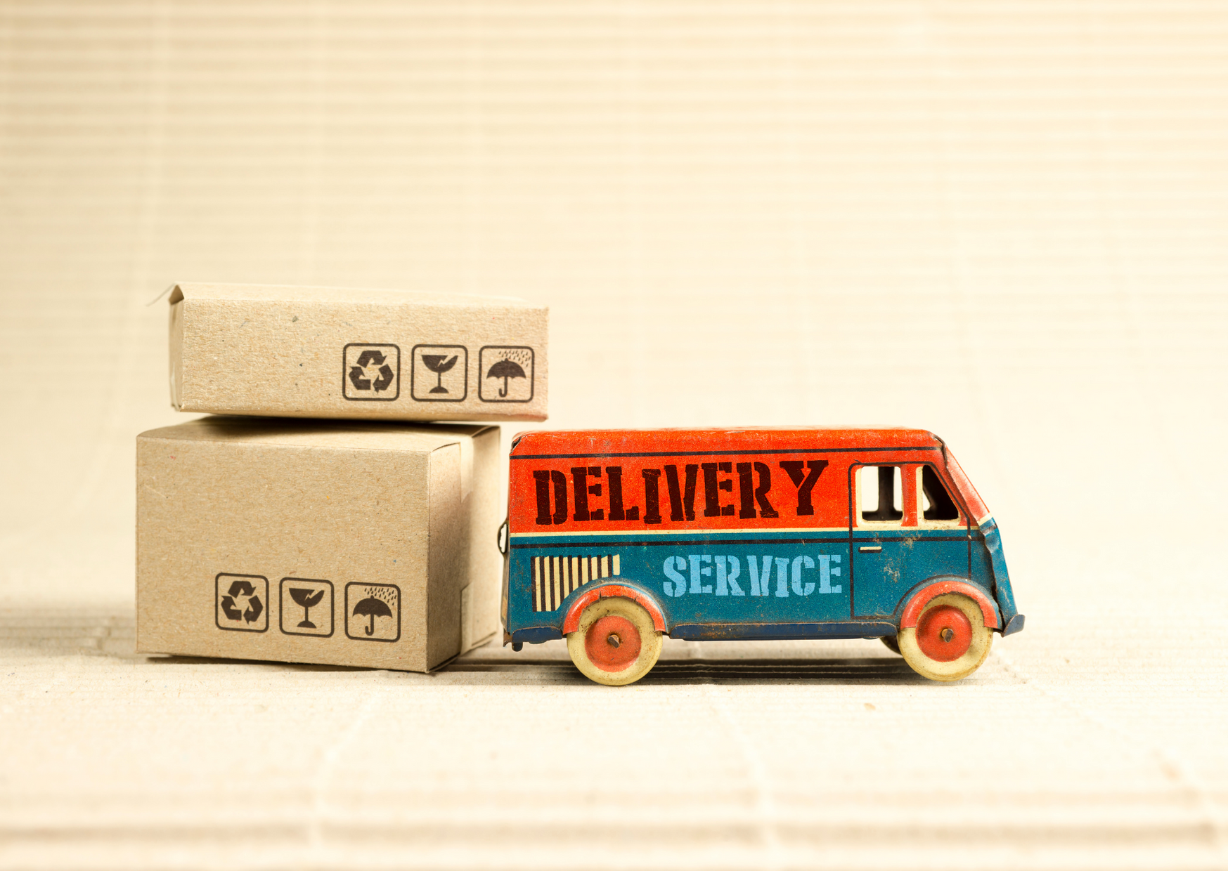 GIAO HÀNG NHANH CHÓNG