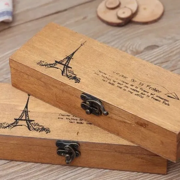 QUÀ TẶNG GỖ KHẮC LASER HỘP BÚT