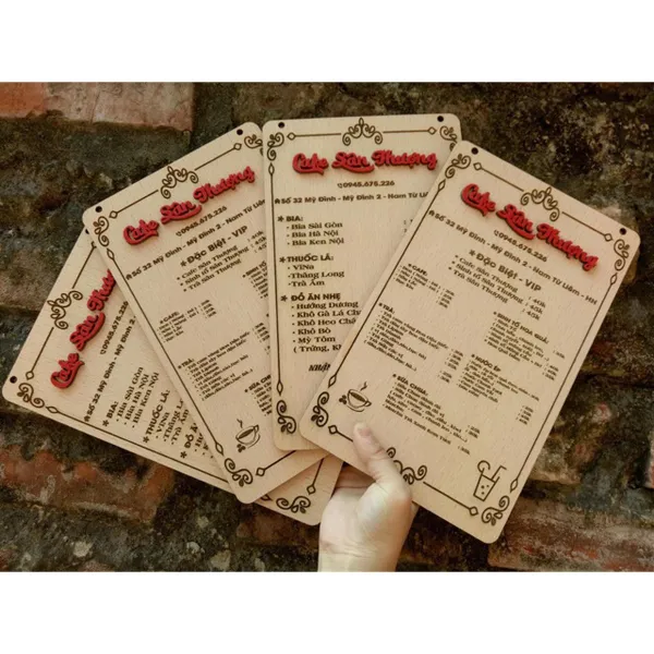 QUÀ TẶNG GỖ KHẮC LASER MENU