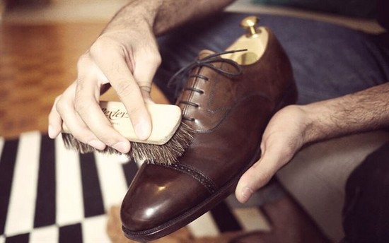 Bạn có biết những cách chữa giày da bị mốc? Bạn có biết những cách chữa giày da bị mốc?