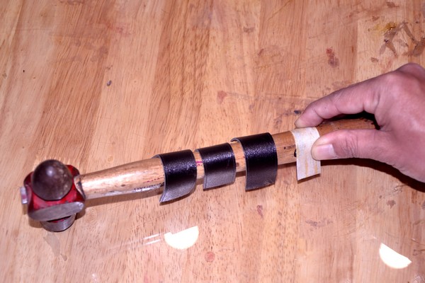 Bài 1: Làm quai túi xách - Hướng dẫn cách may túi xách da handmade Bài 1: Làm quai túi xách - Hướng dẫn cách may túi xách da handmade