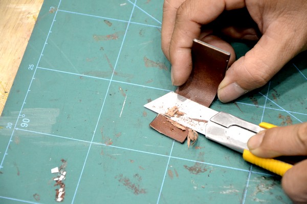 Bài 1: Làm quai túi xách - Hướng dẫn cách may túi xách da handmade Bài 1: Làm quai túi xách - Hướng dẫn cách may túi xách da handmade