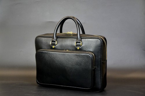 Cặp da bò thật Cặp da bò thật