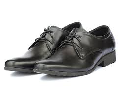 Bạn có biết cách chữa giày da bị mốc? Bạn có biết cách chữa giày da bị mốc?