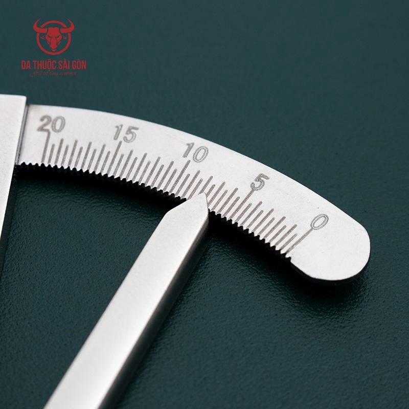 compa kẻ viền lấy dấu