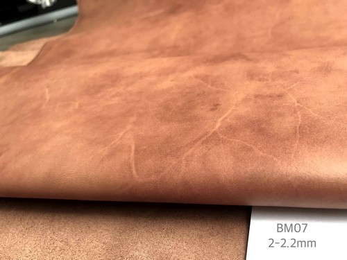 Da bò mộc là chất liệu chất lượng cao Mua da bò mộc