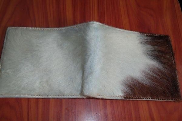 da bò nguyên lông Courovale