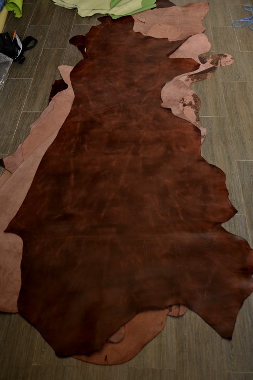 Da bò thật 100% được ứng dụng rộng rãi bởi độ bền và vẻ đẹp sang trọng mua da bò thật