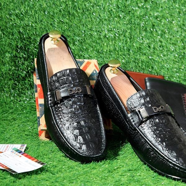 địa chỉ bán da bò Italy dập vân cá sấu địa chỉ bán da bò Italy dập vân cá sấu