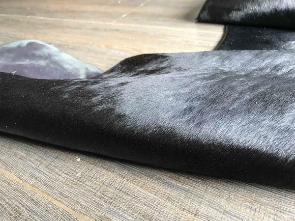 Địa chỉ bán da bò nguyên lông Courovale Địa chỉ bán da bò nguyên lông Courovale