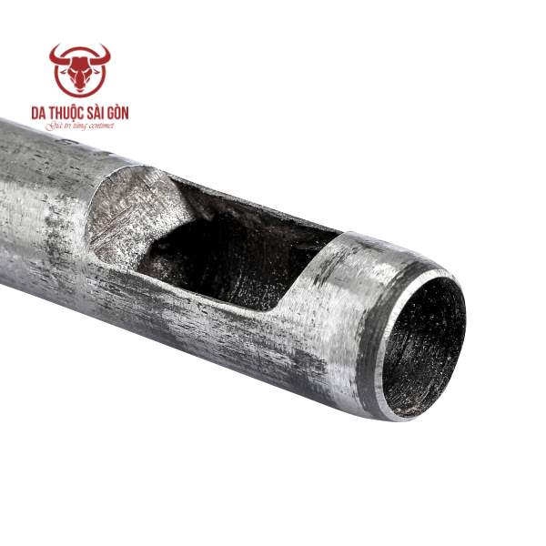 đục lỗ tròn trên da