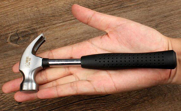 Dụng cụ đục lỗ dây da đồng hồ