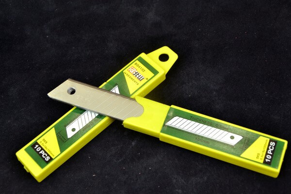 Dụng cụ may túi da