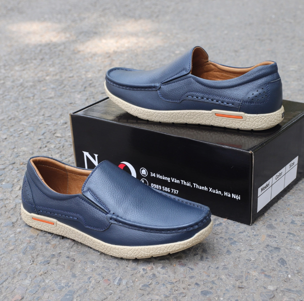 giày bị mốc xanh