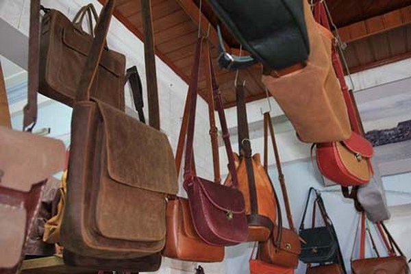 bán da bò nguyên con