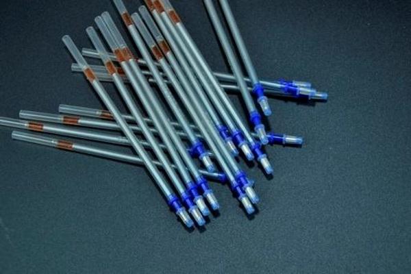 dụng cụ may đồ da