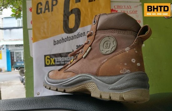 Khi giày da lộn bị mốc bạn cần phải làm gì? Khi giày da lộn bị mốc bạn cần phải làm gì?