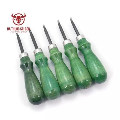 Dụng cụ tỉa viền được bán rất nhiều để mang đến sự tiện lợi cho người thợ trong việc tỉa viền cạnh da