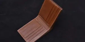 Hướng dẫn cách gấp mép và tăng cường ngăn thẻ- Cách làm ví da thủ công Hướng dẫn cách gấp mép và tăng cường ngăn thẻ- Cách làm ví da thủ công