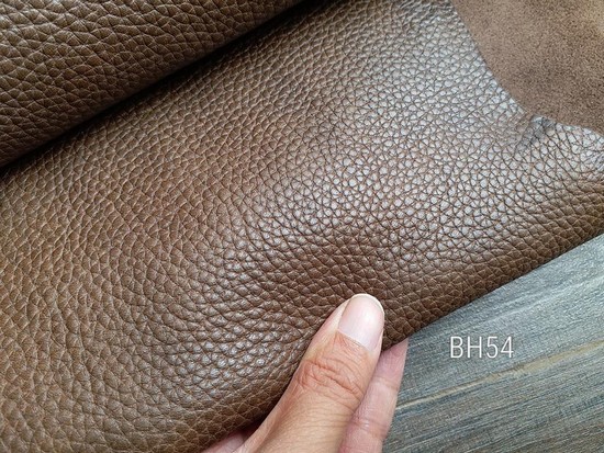 Tìm Chỗ Mua Da Bò Thật Đạt Chuẩn 100% Tìm Chỗ Mua Da Bò Thật Đạt Chuẩn 100%