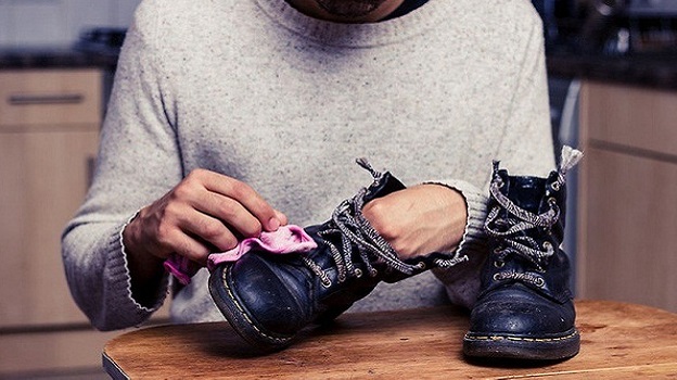 Cách Xử Lý Giày Da Bị Mốc Nhanh Chóng Và Hiệu Quả Nhất Cách Xử Lý Giày Da Bị Mốc Nhanh Chóng Và Hiệu Quả Nhất