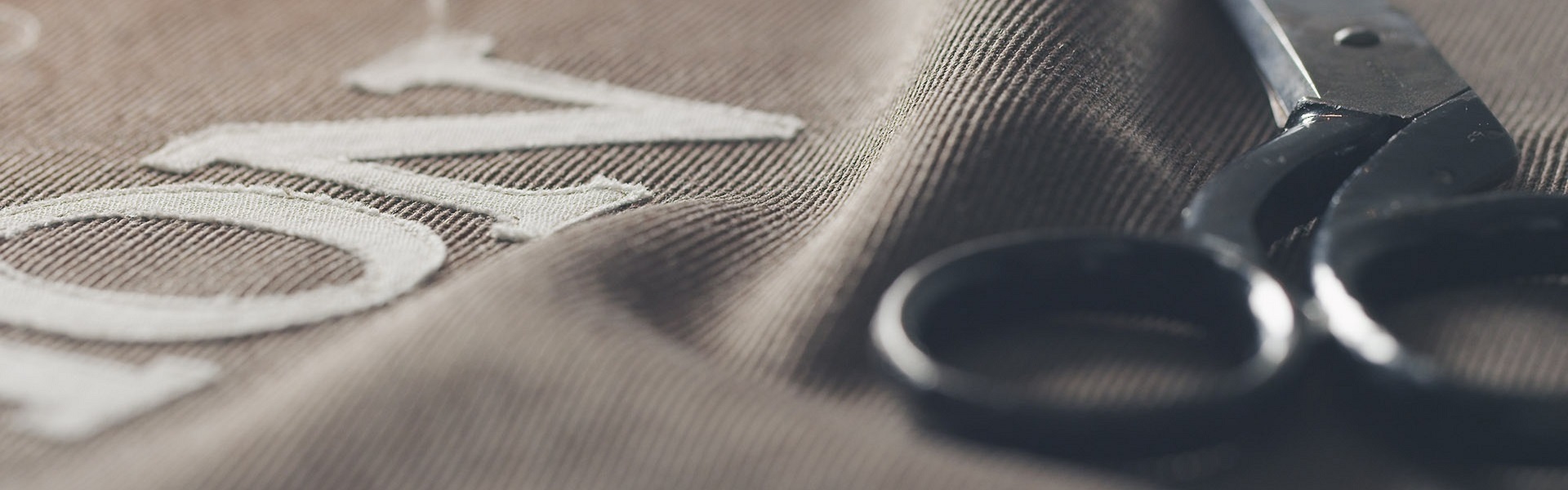 Gia công áo thun - Duyên 