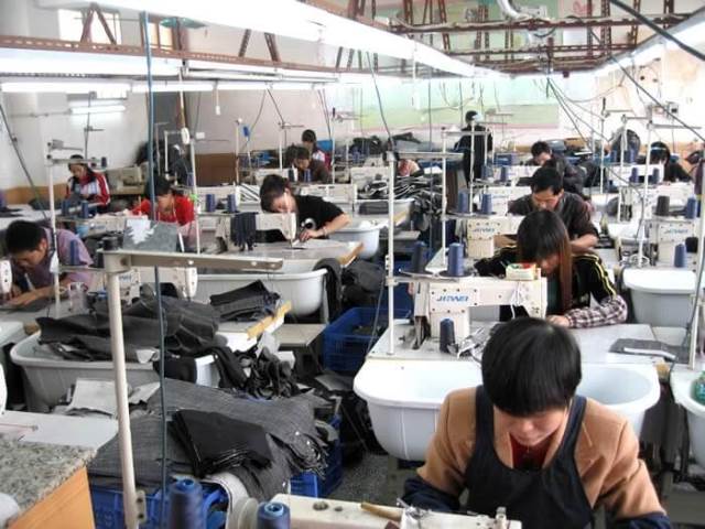 ✓ FORM ÁO, SIZE ÁO CHUẨN ĐỒNG PHỤC - hỗ trợ may số lượng ít, size áo form áo luôn chuẩn theo thị trường, chuyên dành cho ngành áo thun đồng phục