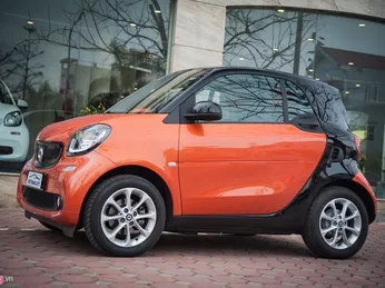 Xe 2 chỗ Smart Fortwo 2016 giá hơn 1 tỷ tại Hà Nội