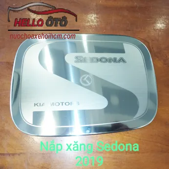 Ốp nắp xăng Kia Sedona 2019