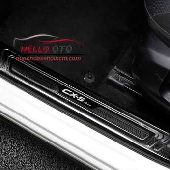 Nẹp Bước Chân Phần Trong Chống Trây Mazda CX5 2018 Thép Titan