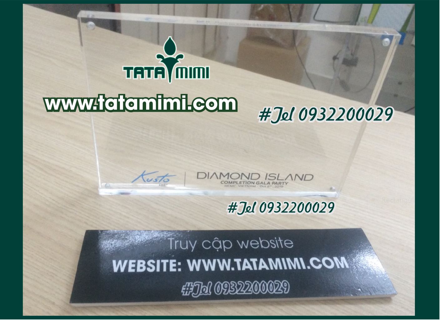 Mẫu khung mica trong đẹp và sang trọng Mẫu khung mica trong đẹp và sang trọng