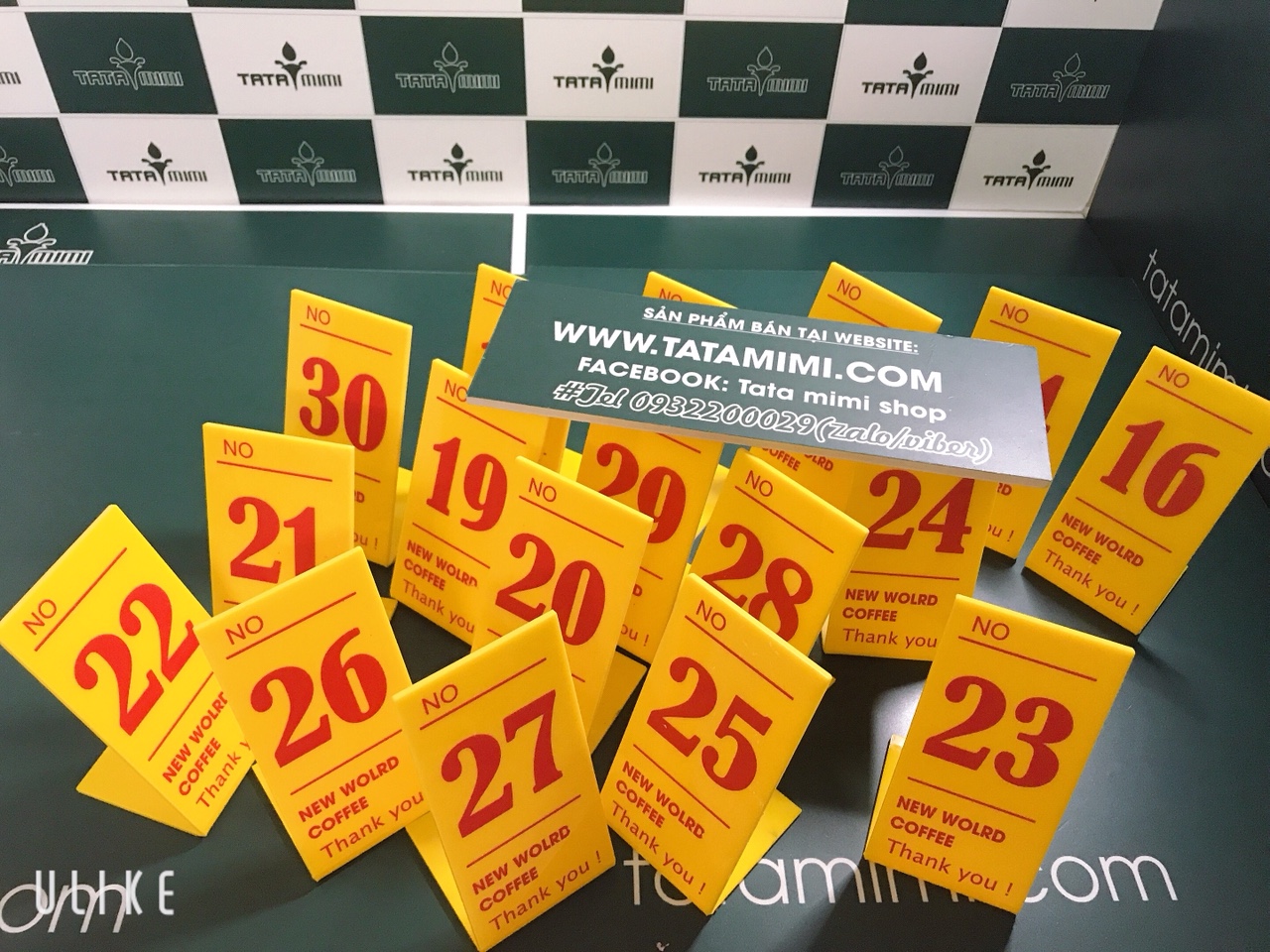 Thẻ bàn cà phê kích thước cao 12cm x rộng 6cm mica 2mm