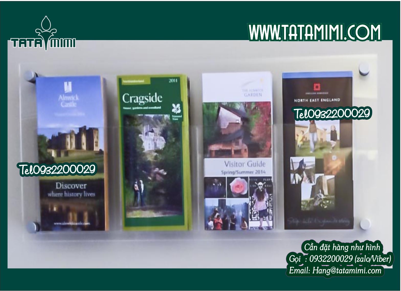 Mẫu kệ tờ rơi để bàn và treo tường có giống nhau không