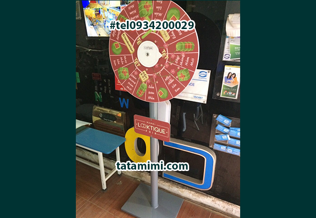 Làm vòng quay cho dịp tri ân khách hàng