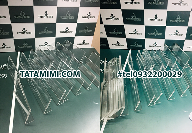 Bảng để bàn cho nhà hàng-khách sạn bằng mica -