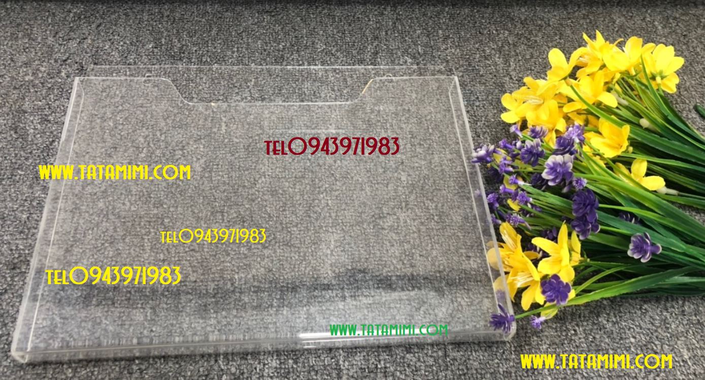 kệ checklist mica treo tường